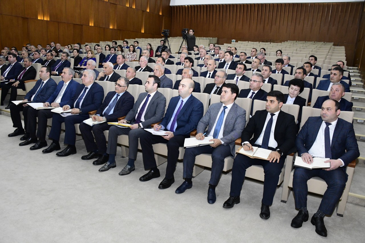 YAP Mərkəzi Aparatında müşavirə keçirildi - FOTOLAR