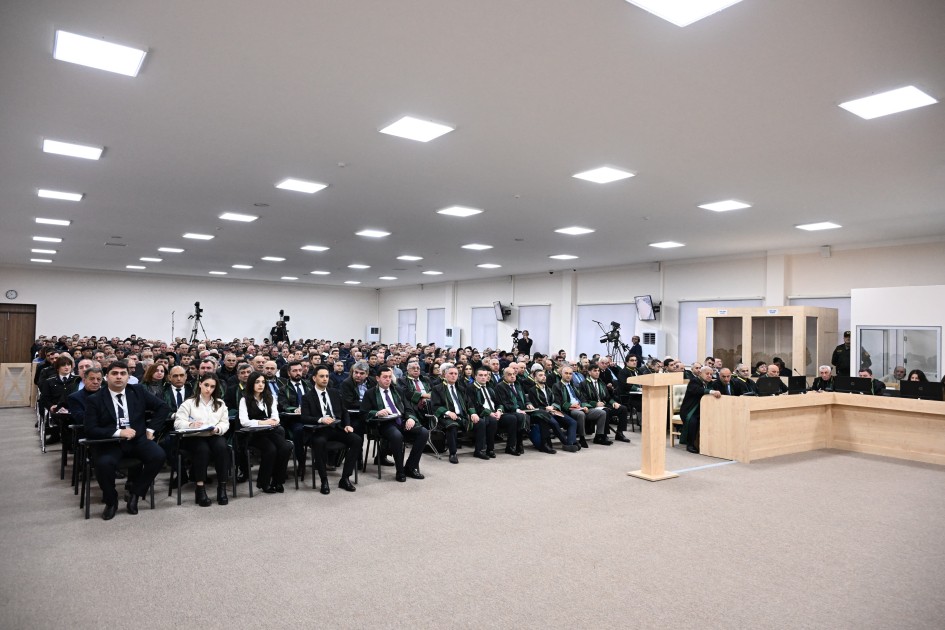 Araik və digərlərinin növbəti məhkəməsi olub - FOTOLAR