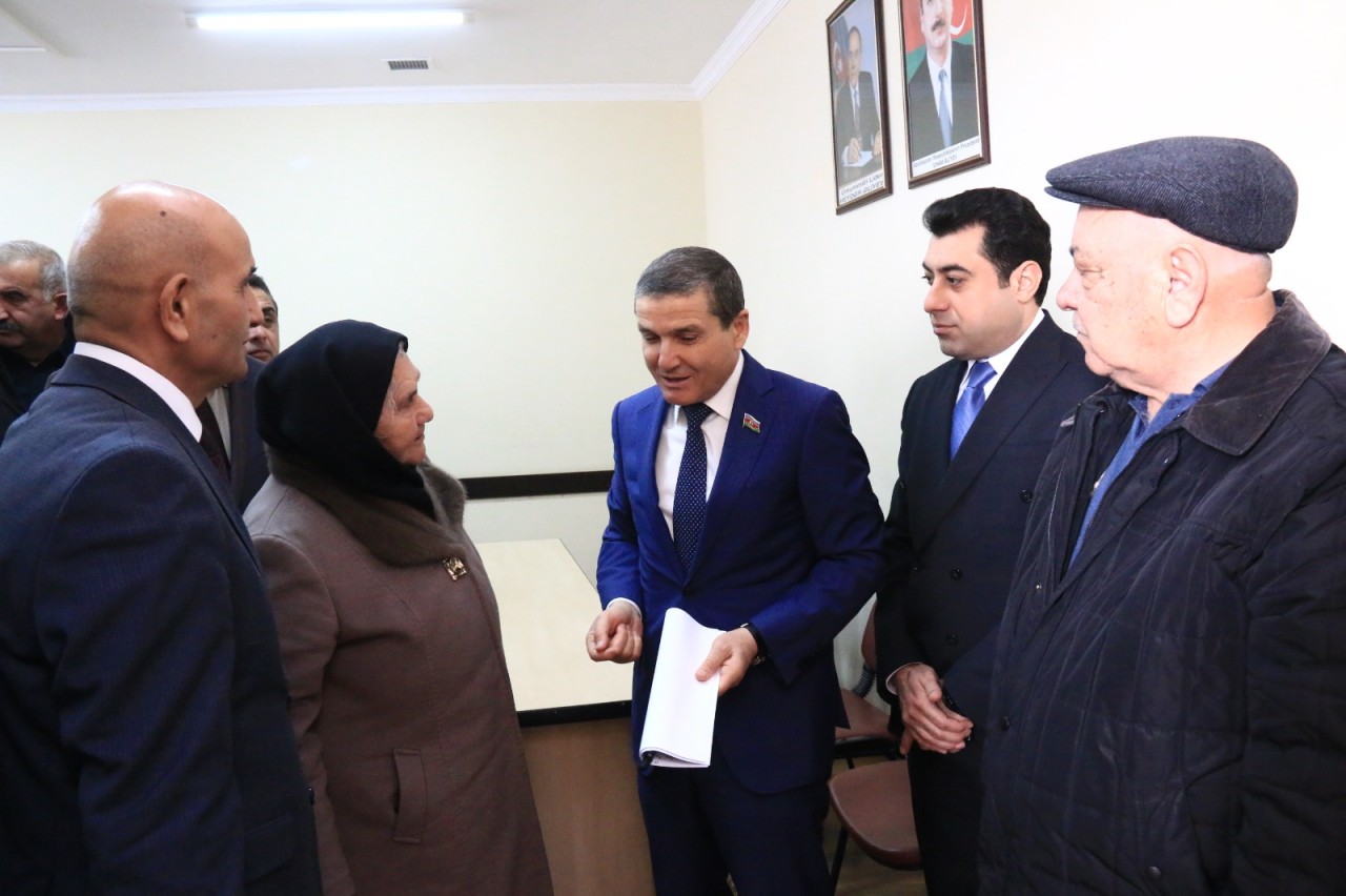 Milli Məclisin deputatının seçicilərlə növbəti görüşü oldu - FOTOLAR