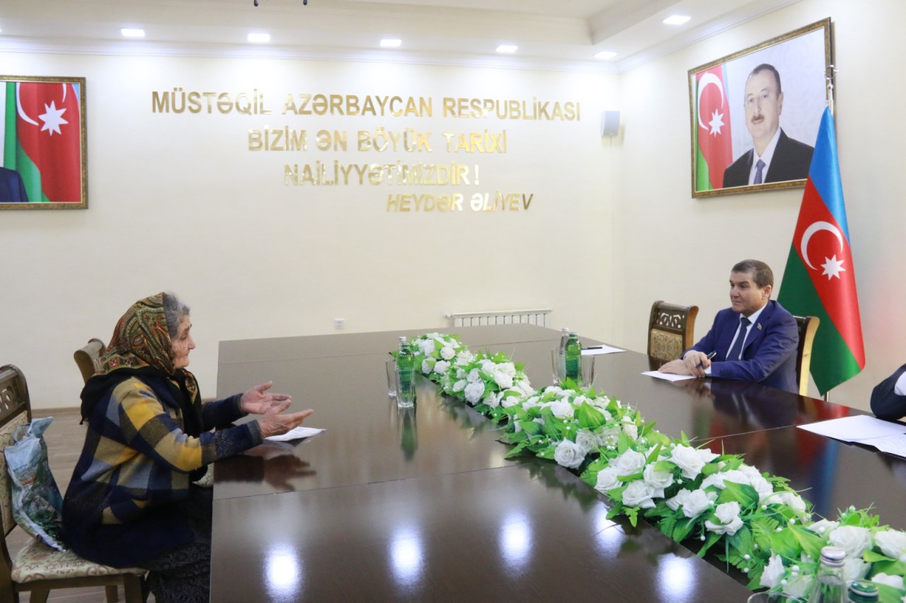 Milli Məclisin deputatının seçicilərlə növbəti görüşü oldu - FOTOLAR