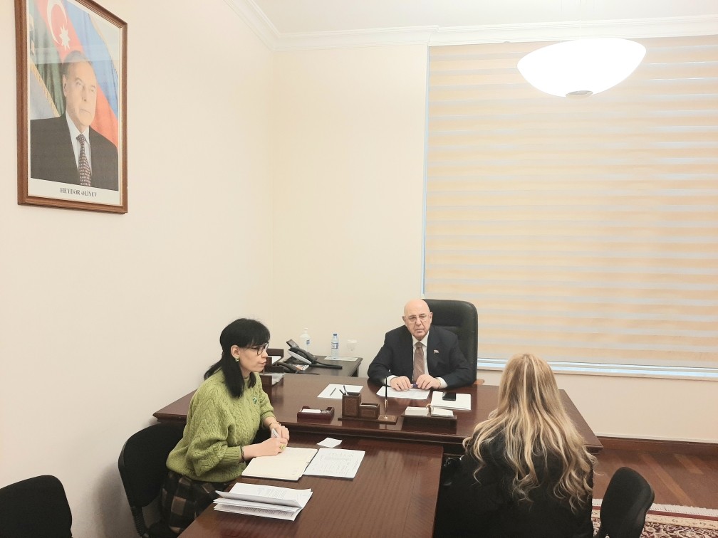 Əhliman Əmiraslanov Milli Məclisdə vətəndaşları qəbul edib - FOTO
