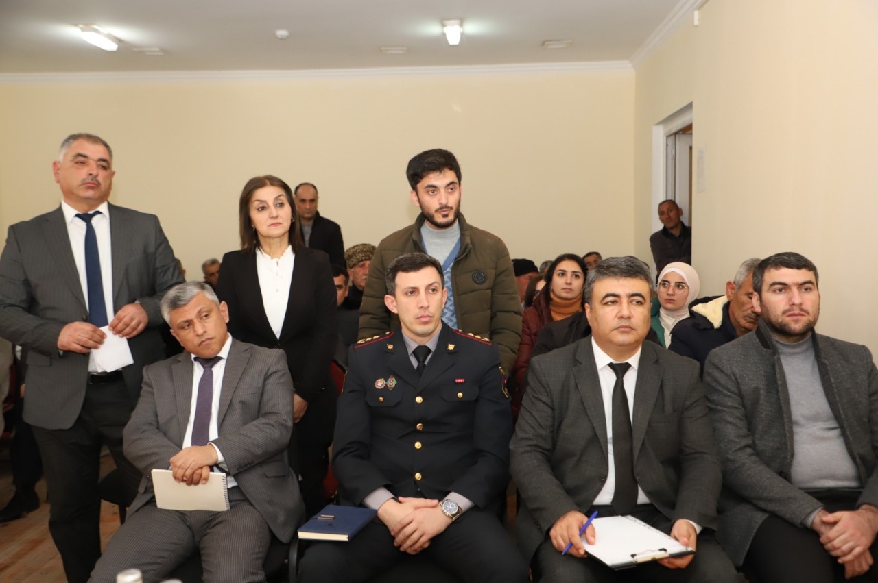 Neftçalanın icra başçısı səyyar görüş keçirdi - FOTOLAR