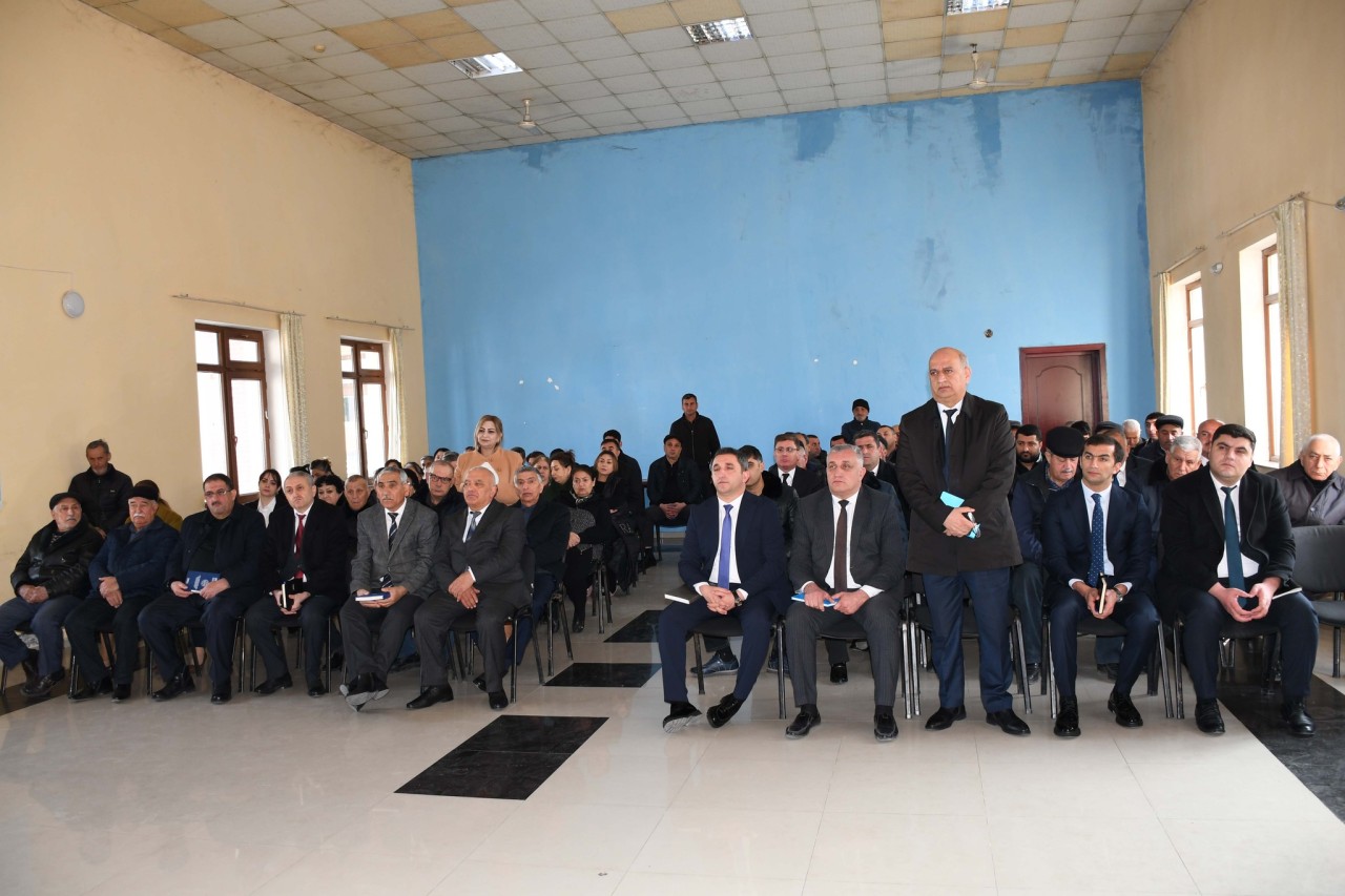 İcra başçısı Vaqif Həsənov növbəti səyyar qəbul keçirib - FOTOLAR