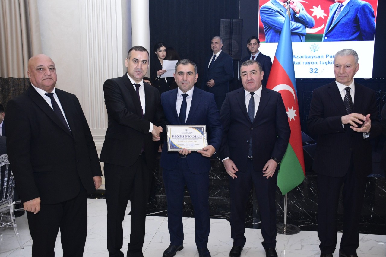 YAP Xətai rayon təşkilatının təsis edilməsinin 32-ci ildönümü qeyd olunub - FOTOLAR