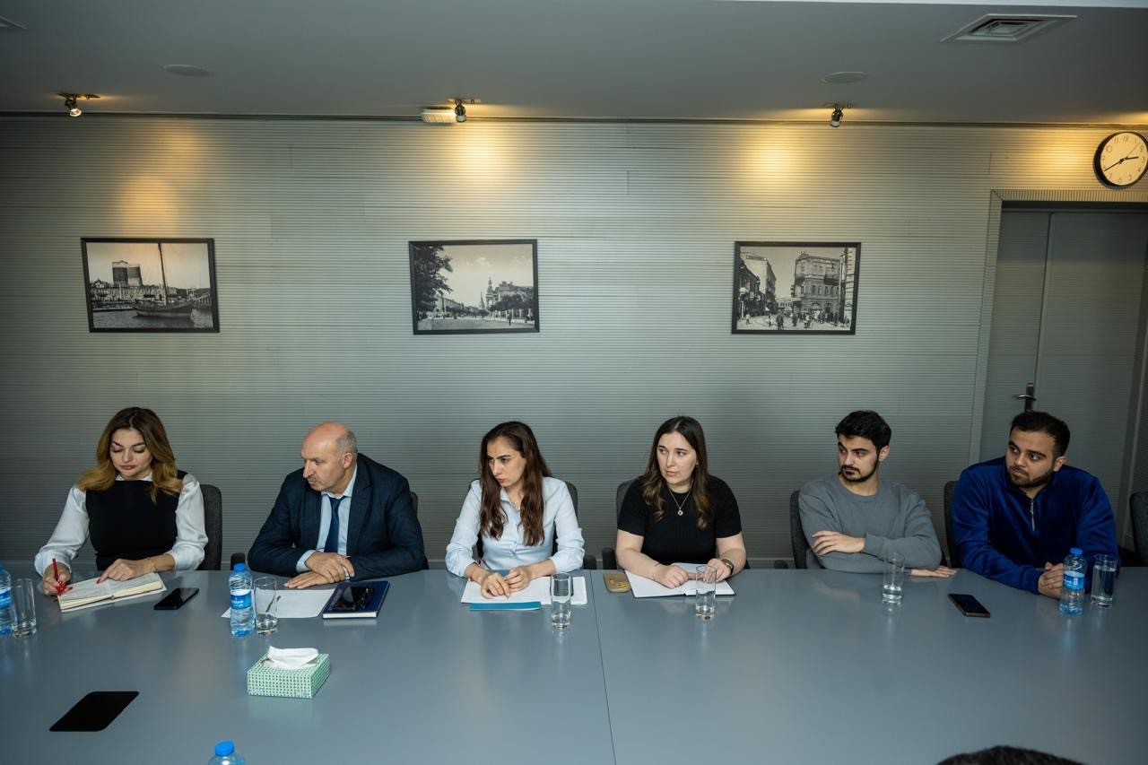 ASAPES-in magistrantları təhsilini Koventri Universitetində davam etdirir - FOTOLAR