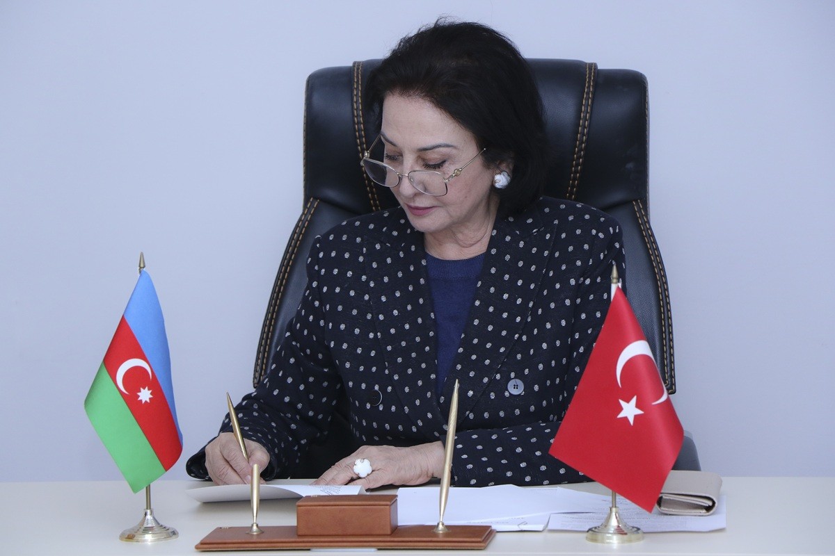 AzMİU ilə Ege Universiteti arasında protokol imzalanıb - FOTOLAR