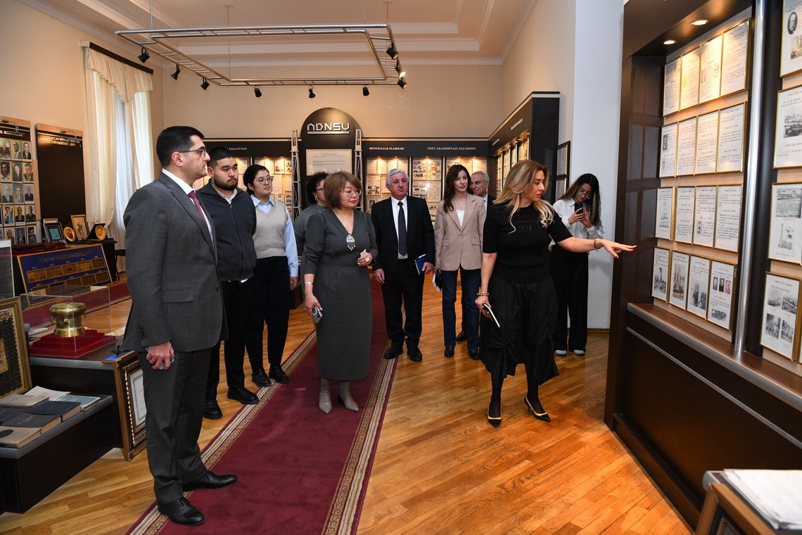 ADNSU ilə Şərqi Qazaxıstan Texniki Universiteti arasında müzakirələr aparıldı - FOTOLAR