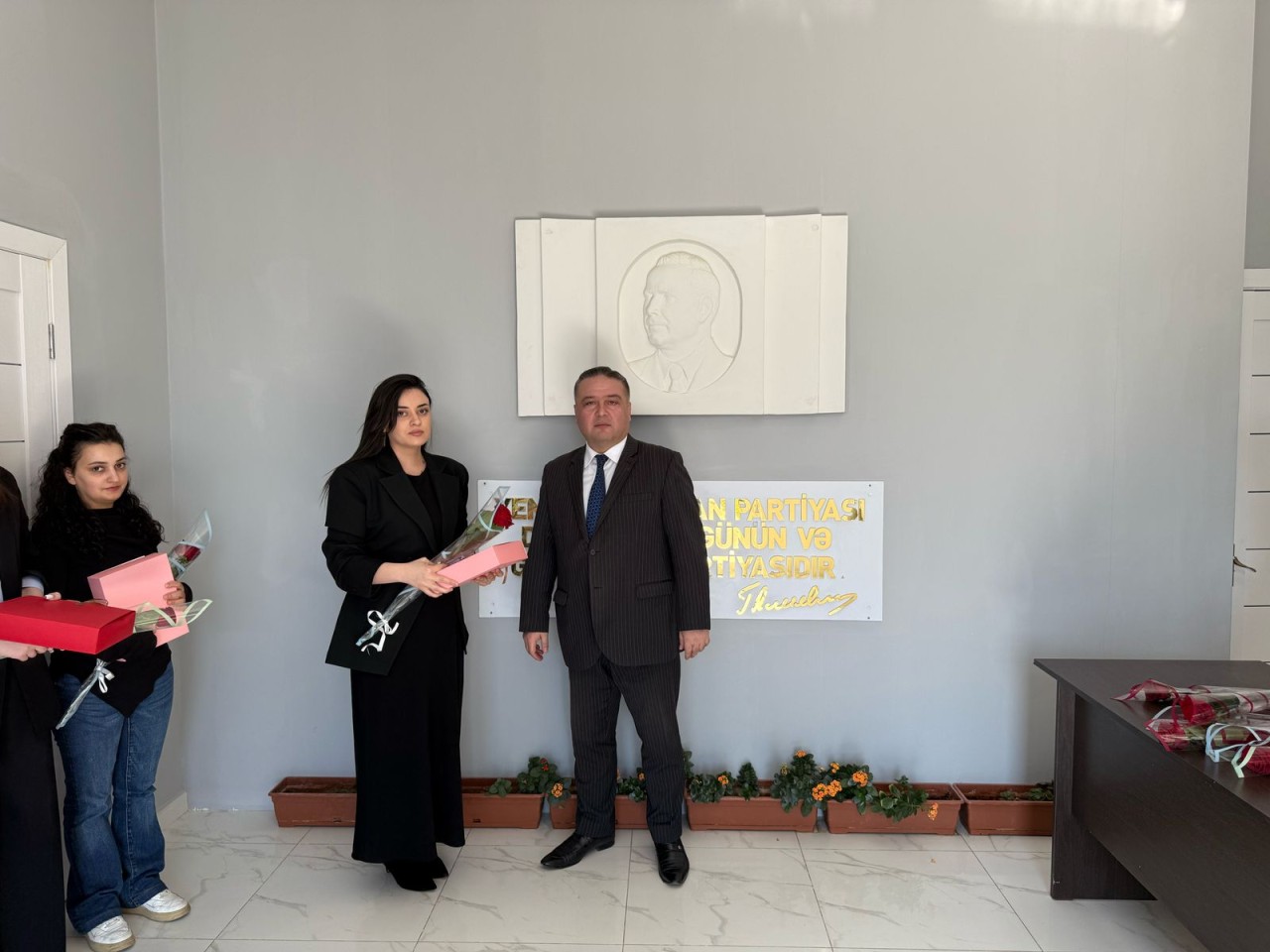 YAP Pirallahı rayon təşkilatı 8 Martla bağlı tədbir keçirdi - FOTOLAR