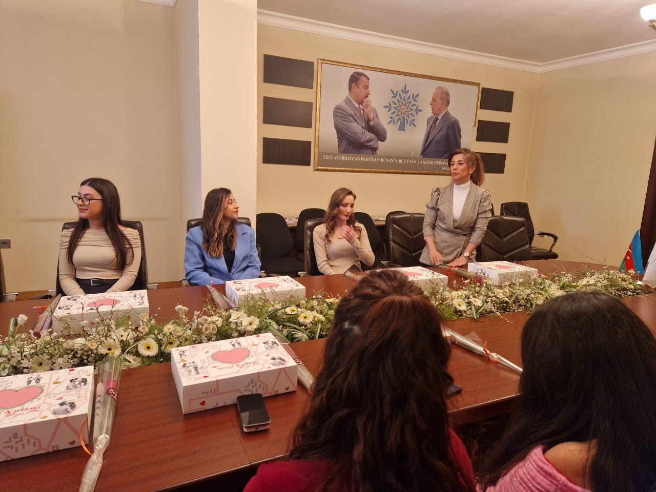 YAP Xəzər rayon təşkilatı partiya üzvləri ilə görüş keçirib - FOTOLAR