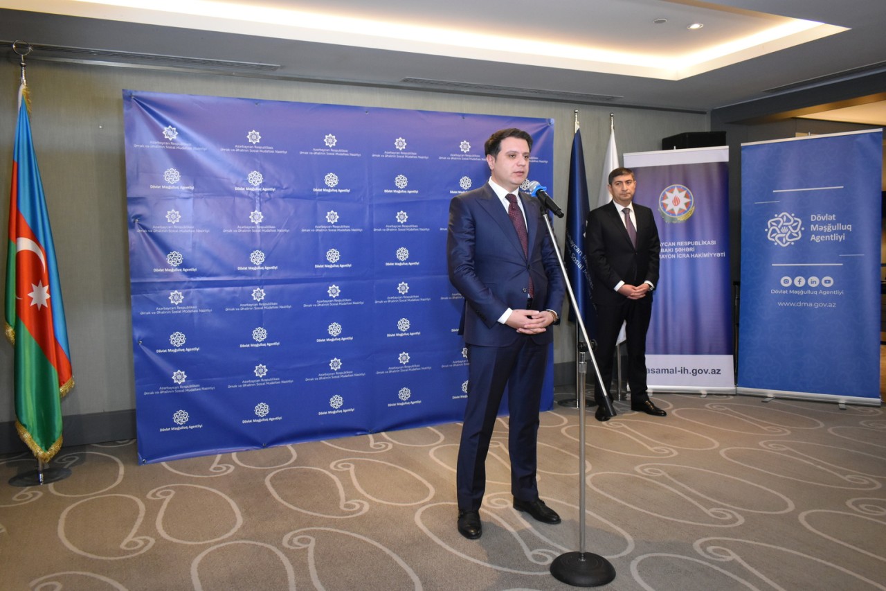 Yasamal rayonunda əmək yarmarkası keçirilib - FOTOLAR