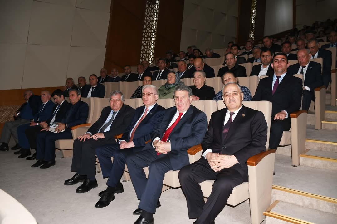 Ağdamda “Qasım bəy Zakir və Qarabağ ədəbi-ictimai mühiti” mövzusunda elmi konfrans keçirilib - FOTOLAR