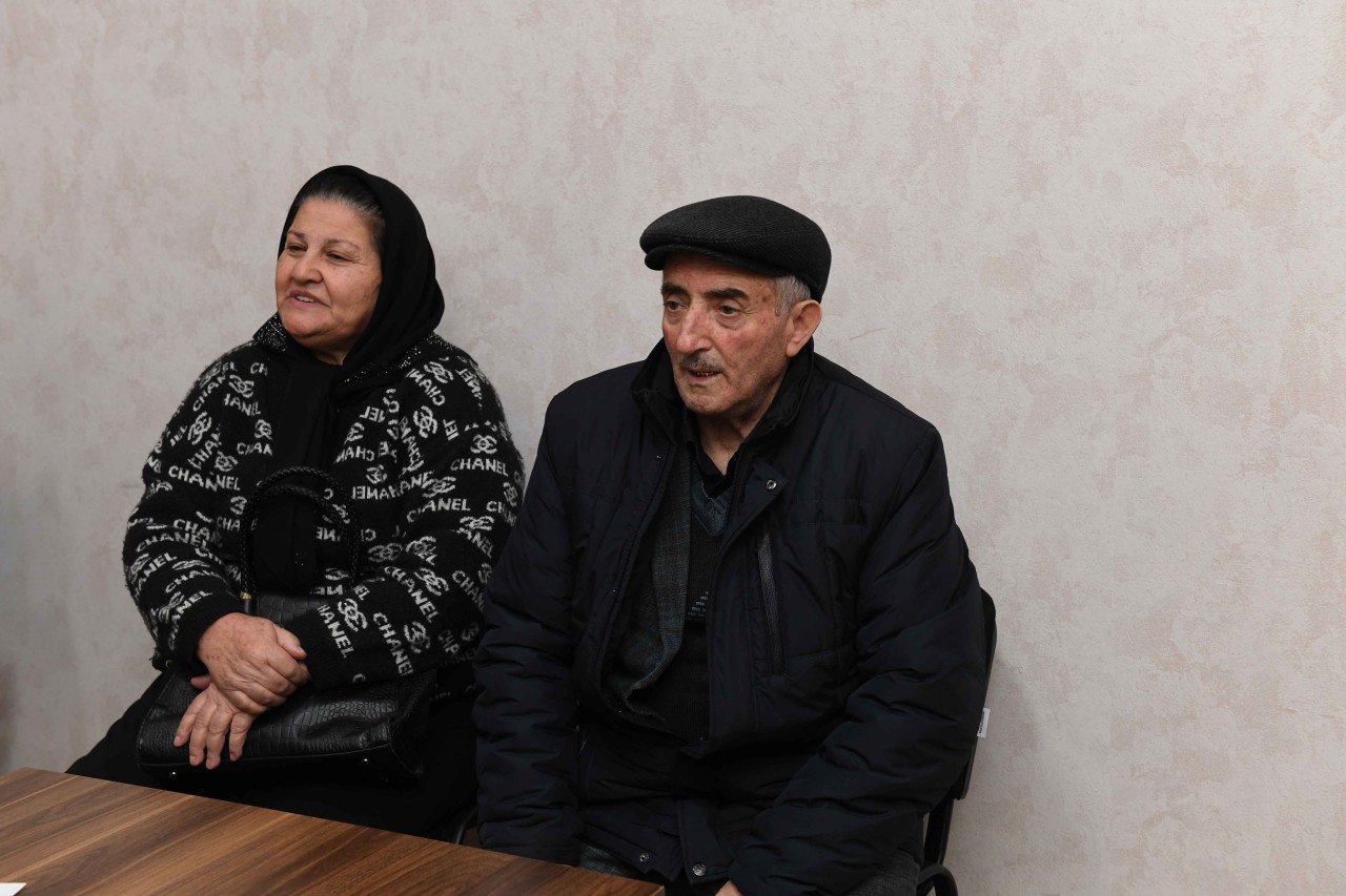 Rövşən Rzayev vətəndaşların müraciətlərini dinlədi - FOTOLAR