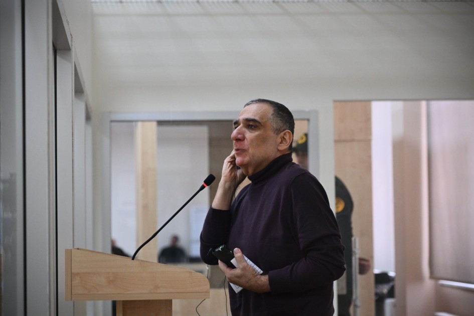 "Silah yaxşı şeydirsə, al apar evinə, övladların döyüşsün" - Erməniəsilli şahid