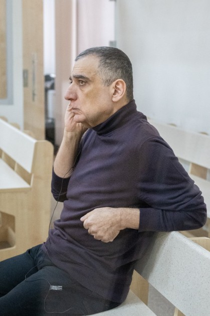 "Silah yaxşı şeydirsə, al apar evinə, övladların döyüşsün" - Erməniəsilli şahid