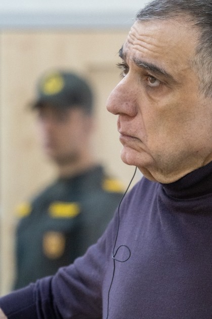 "Silah yaxşı şeydirsə, al apar evinə, övladların döyüşsün" - Erməniəsilli şahid