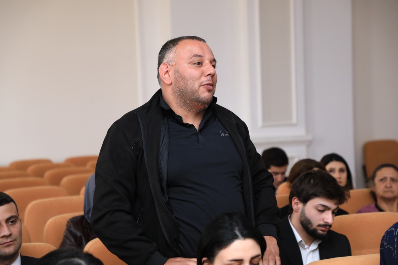 Niyazi Bayramov vətəndaşlarla növbəti səyyar görüş keçirib - FOTOLAR