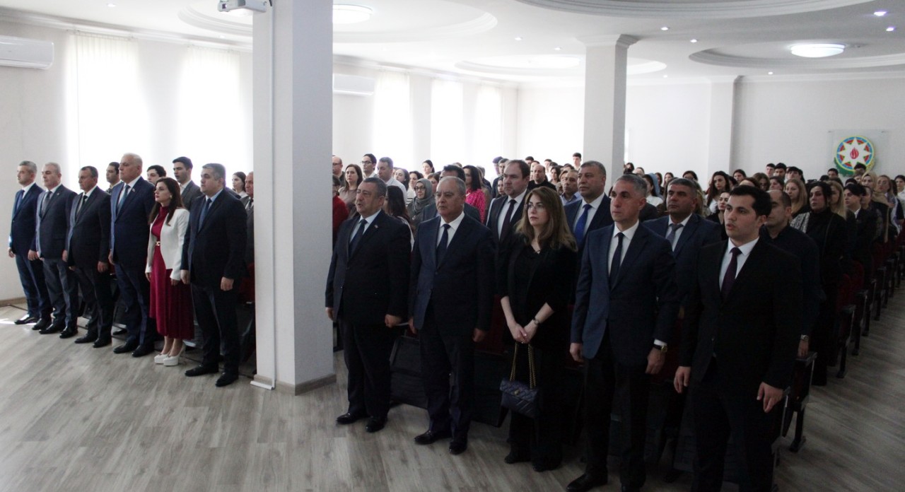 YAP Nizami rayon təşkilatı “Konstitusiya və Suverenlik İli”nə həsr edilmiş tədbir keçirdi - FOTOLAR