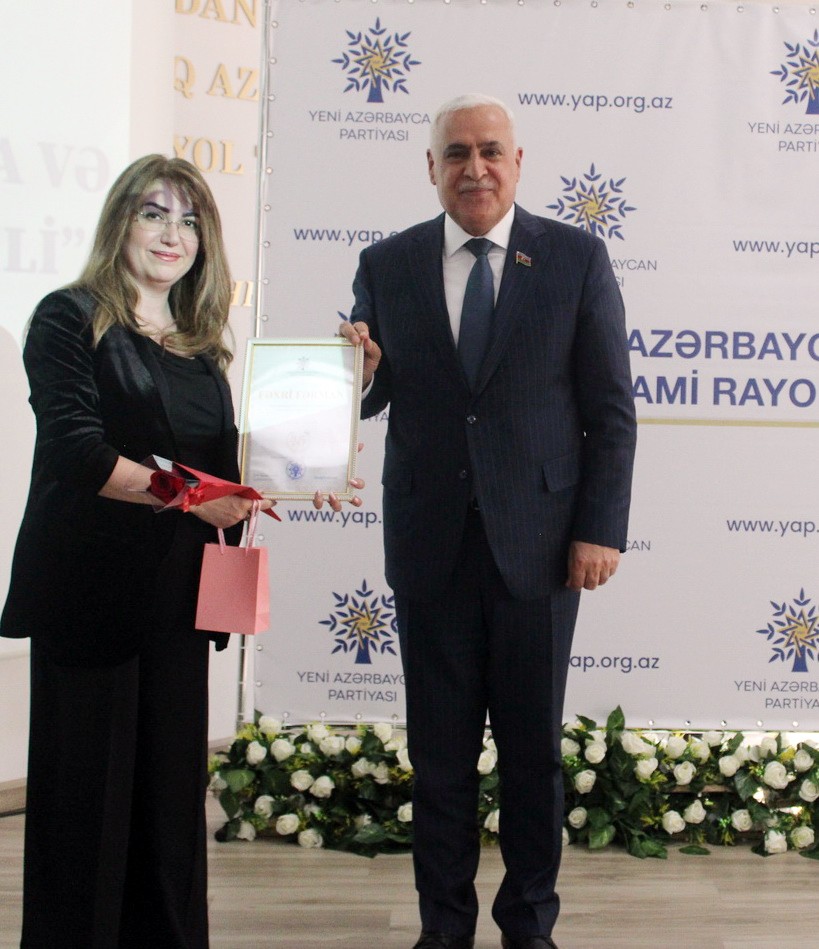 YAP Nizami rayon təşkilatı “Konstitusiya və Suverenlik İli”nə həsr edilmiş tədbir keçirdi - FOTOLAR