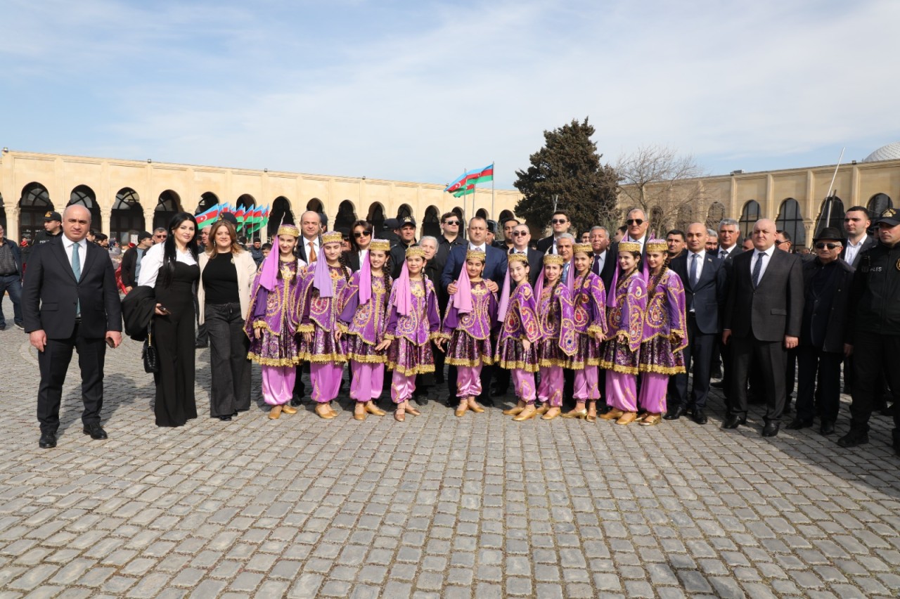 Suraxanıda Novruz bayramı təntənəli qeyd olunub - FOTOLAR