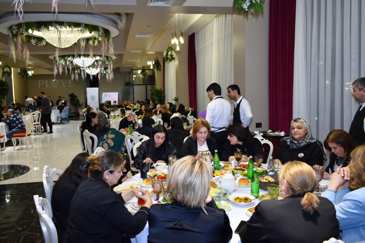 Yasamalda şəhid ailələri üçün iftar süfrəsi açılıb - FOTOLAR