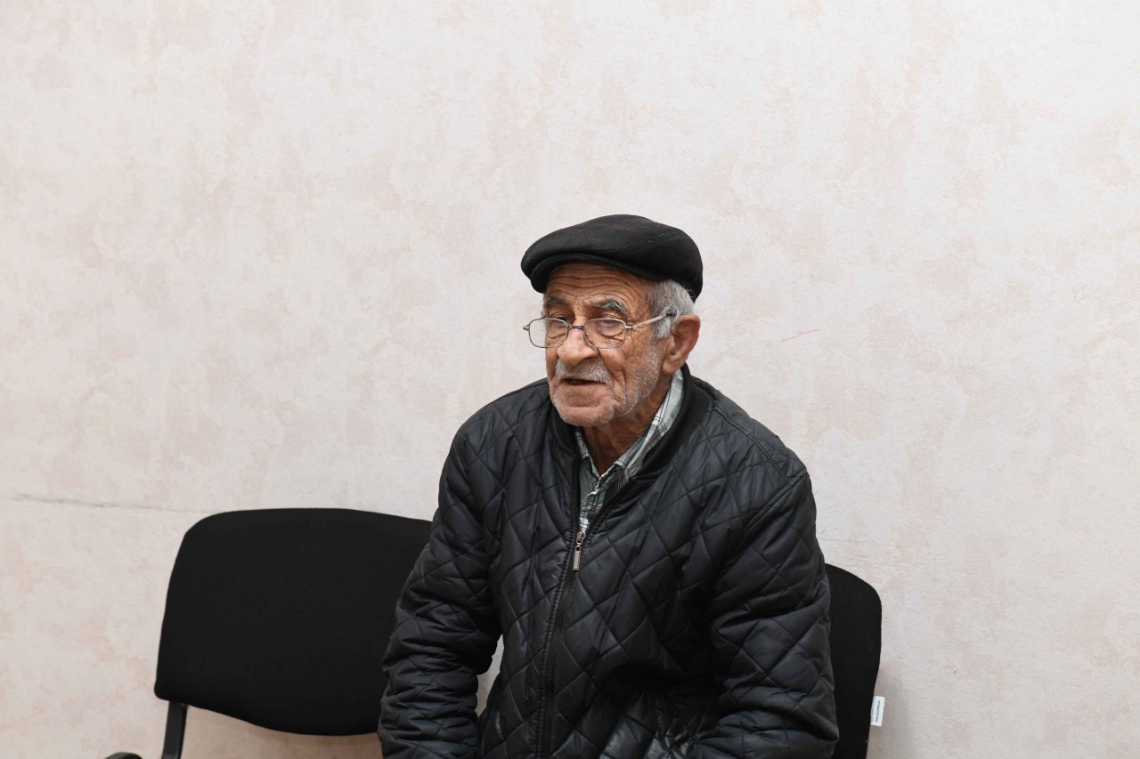 Rövşən Rzayev vətəndaşların suallarını cavablandırdı - FOTOLAR