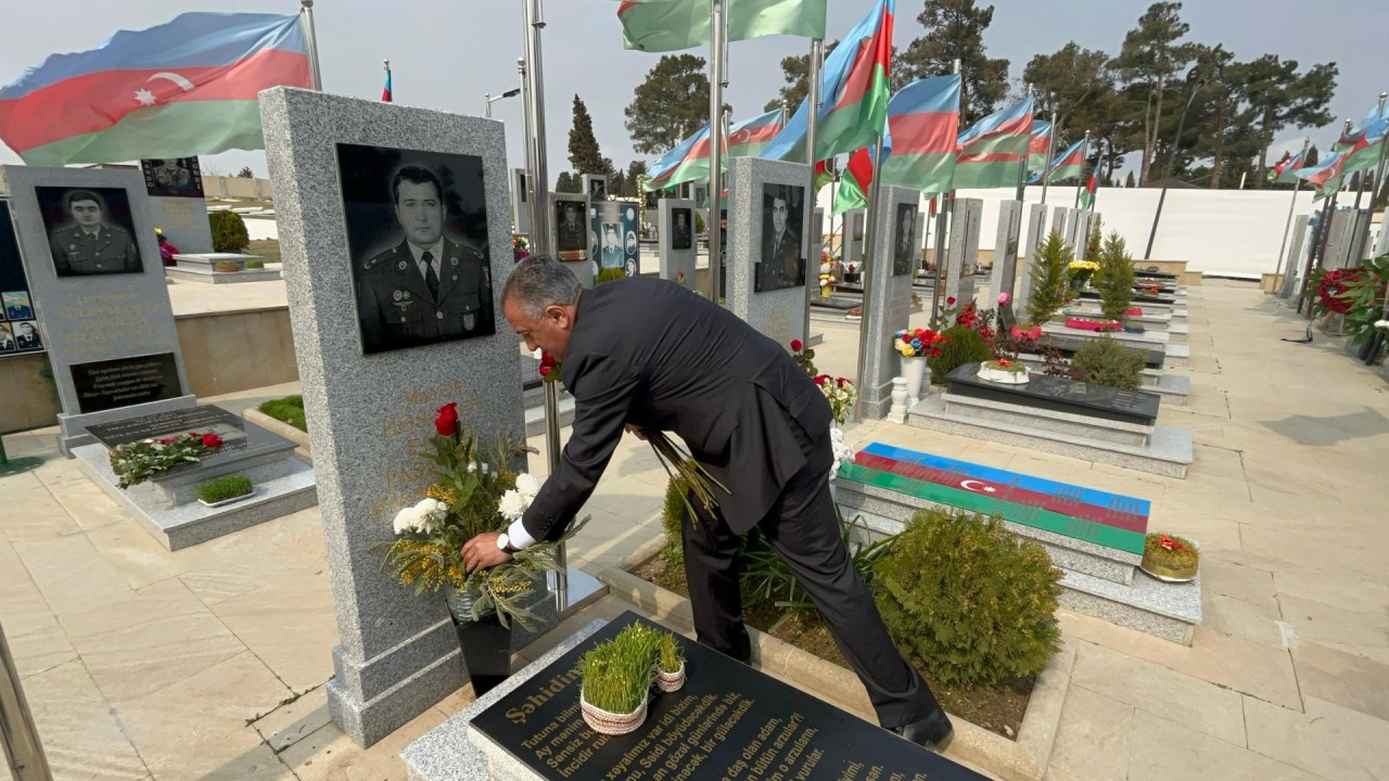 Abşeronda şəhidlərimizin məzarları və ailələri ziyarət olundu - FOTOLAR