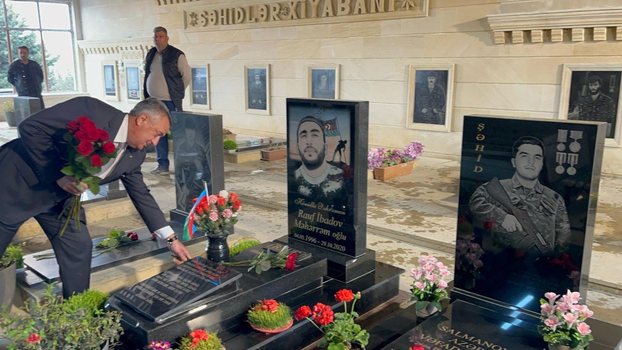 Abşeronda şəhidlərimizin məzarları və ailələri ziyarət olundu - FOTOLAR