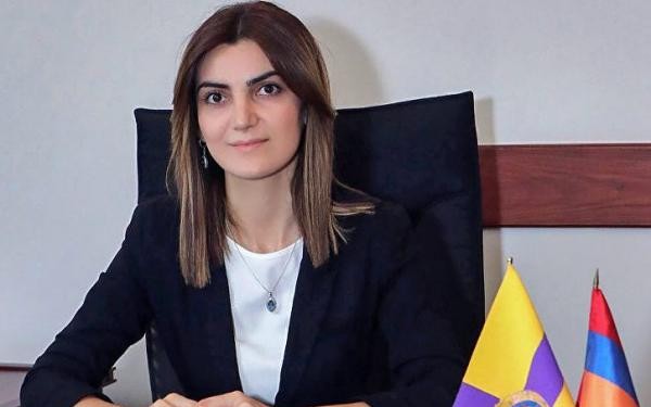 İrəvanda merin ərinin obyektində atışma - Ölən var