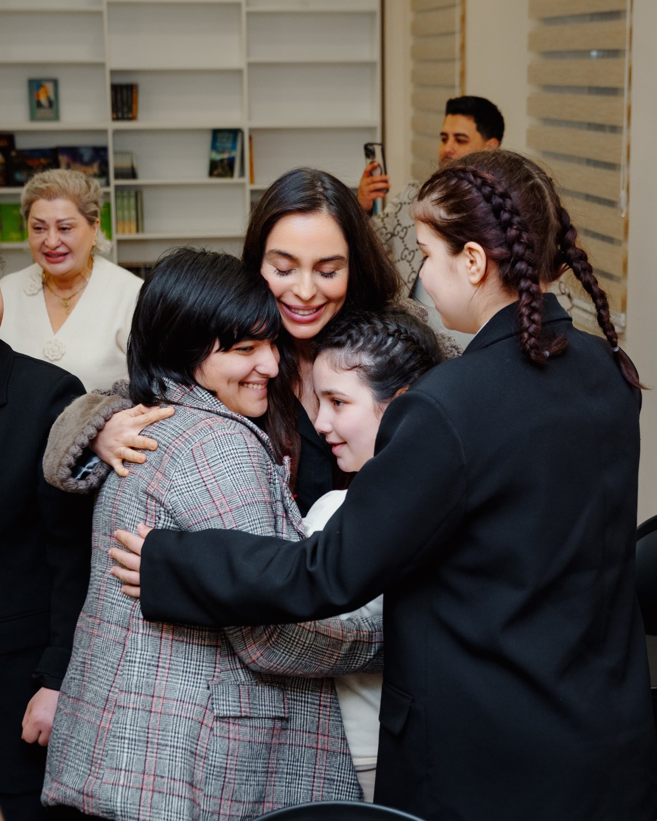 Leyla və Arzu Əliyevalar açılışda iştirak ediblər - FOTOLAR