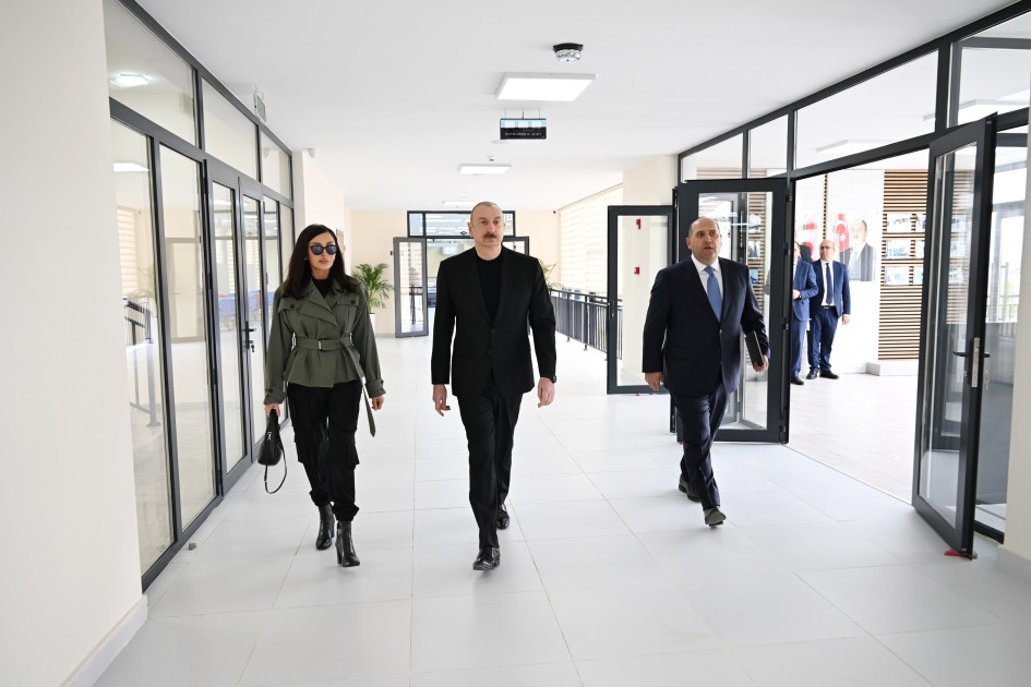 Prezident və xanımı Sarıcalı kəndinin açılışında iştirak ediblər - YENİLƏNİB (FOTOLAR+VİDEO)