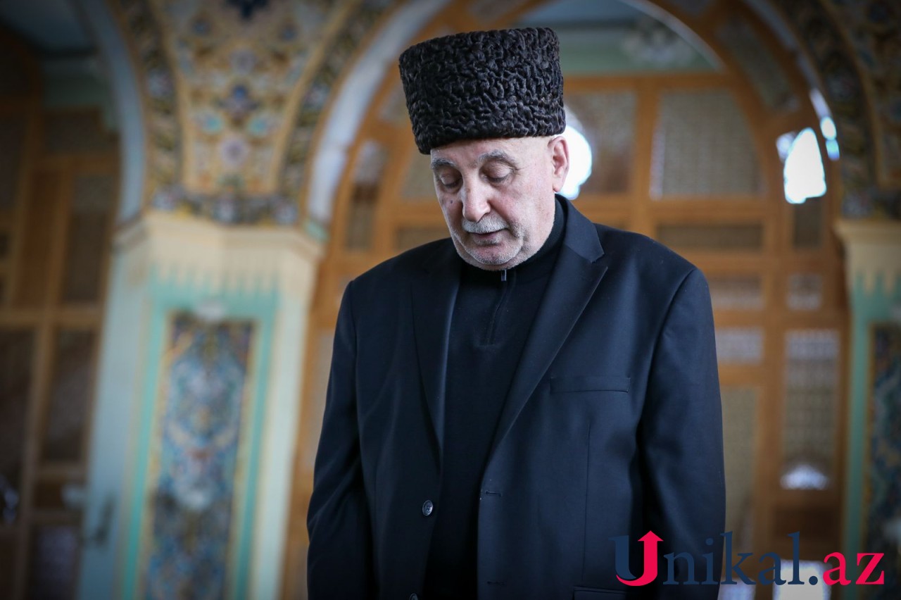 Bayram namazı qılındı – YENİLƏNİB (FOTOLAR)