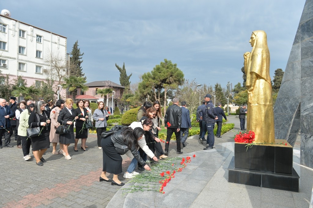 Lənkəranda 31 mart -Azərbaycanlıların  Soyqırımı Günü qeyd edilib - FOTOLAR