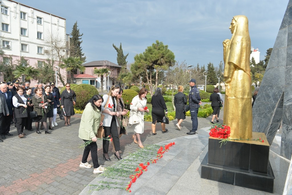 Lənkəranda 31 mart -Azərbaycanlıların  Soyqırımı Günü qeyd edilib - FOTOLAR