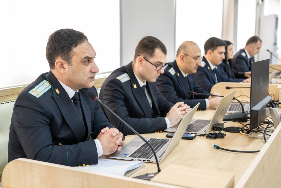 "Meyitləri çıxaranda yaralandım" - Vardanyanın məhkəməsi (FOTOLAR)