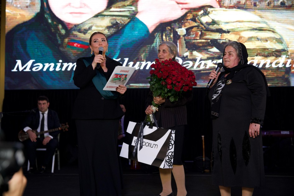 Heydər Əliyev Fondu Ramazan bayramında şəhid ailələri ilə birgə - FOTOLAR