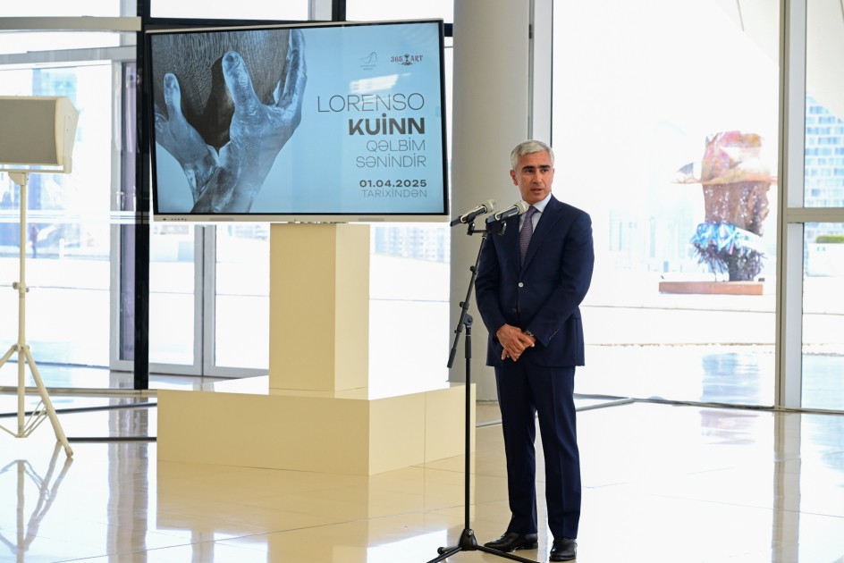 "Qəlbim sənindir” nadir incəsənət kompozisiyası Heydər Əliyev Mərkəzində - FOTOLAR