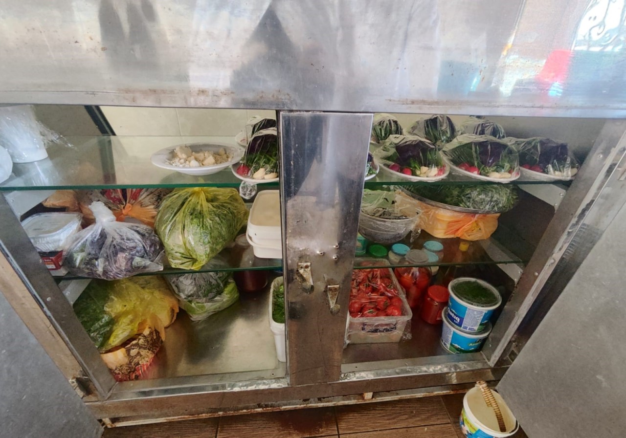 “Qurd Qapısı” restoranında ciddi nöqsanlar aşkarlandı - FOTOLAR