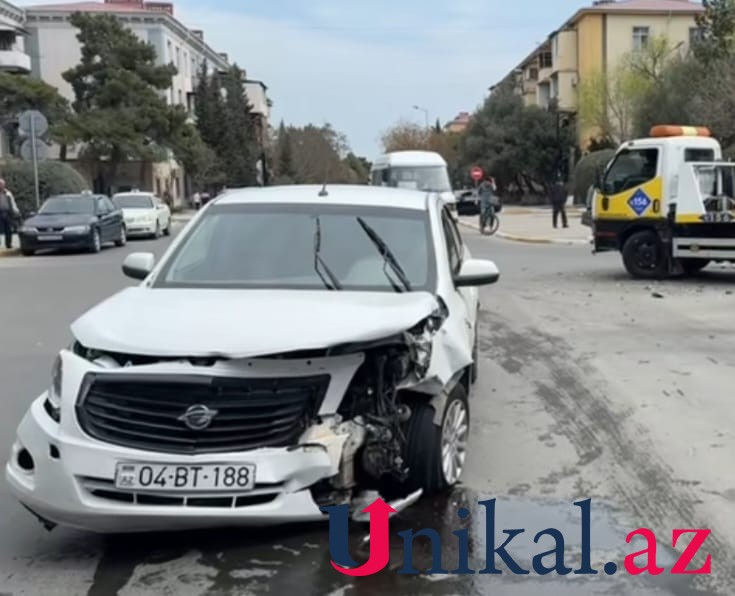 Sumqayıtda "Wolksvagen" marketə girdi - FOTO