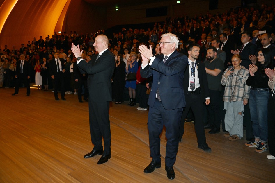 Azərbaycan və Almaniya prezidentləri konsertdə - VİDEO (FOTOLAR)