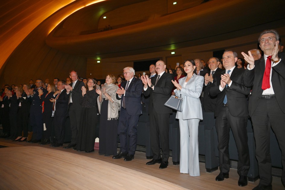 Azərbaycan və Almaniya prezidentləri konsertdə - VİDEO (FOTOLAR)