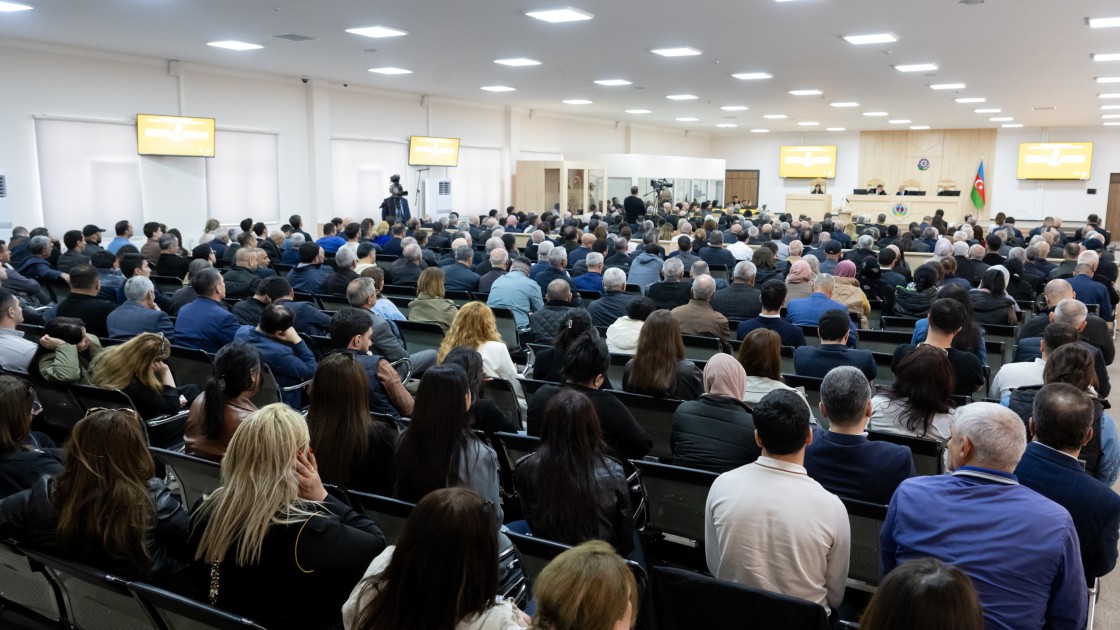 "Azərbaycan hərbçilərinə qarşı döyüşdüyümə görə ordenlə təltif olunmuşam" - Məhkəmə (FOTOLAR)