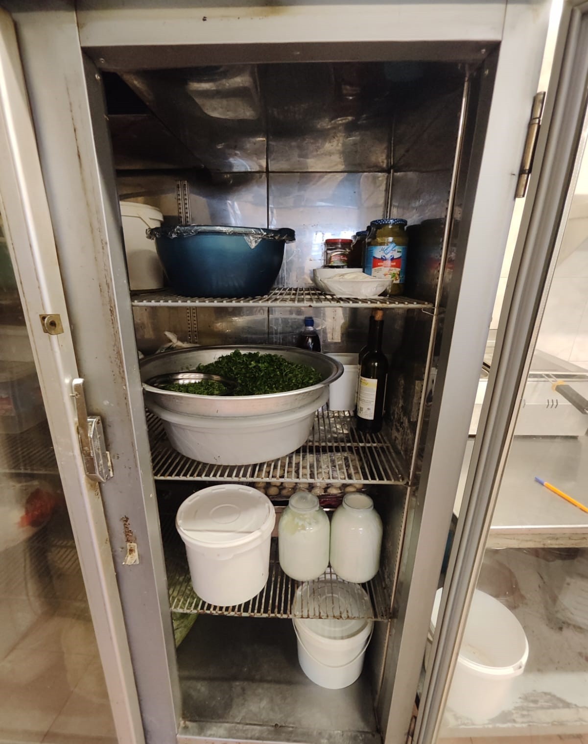 "Xankəndi" restoranında nöqsanlar aşkarlandı - FOTOLAR