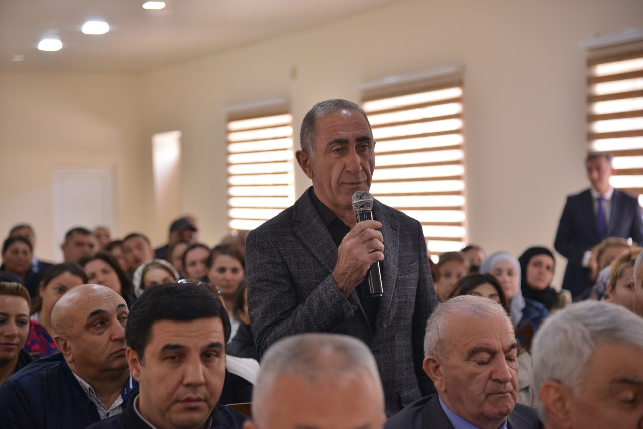 Süleyman Mikayılov vətəndaşların problemlərini dinlədi - FOTOLAR