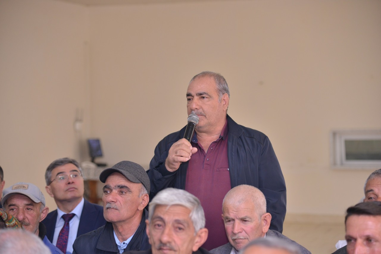 Süleyman Mikayılov vətəndaşların problemlərini dinlədi - FOTOLAR