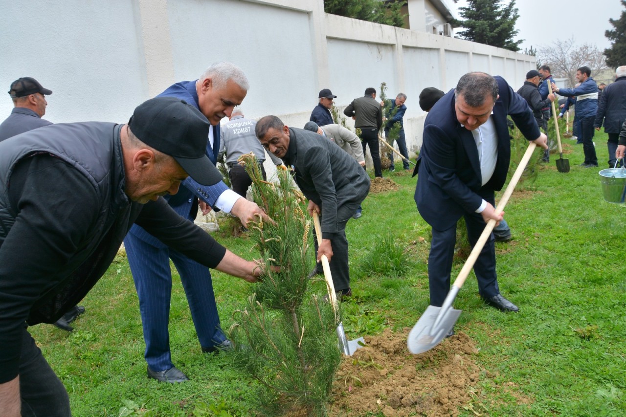 Xətai rayonunda şəhidlərin xatirəsinə həsr edilmiş tədbirlər keçirildi - FOTOLAR