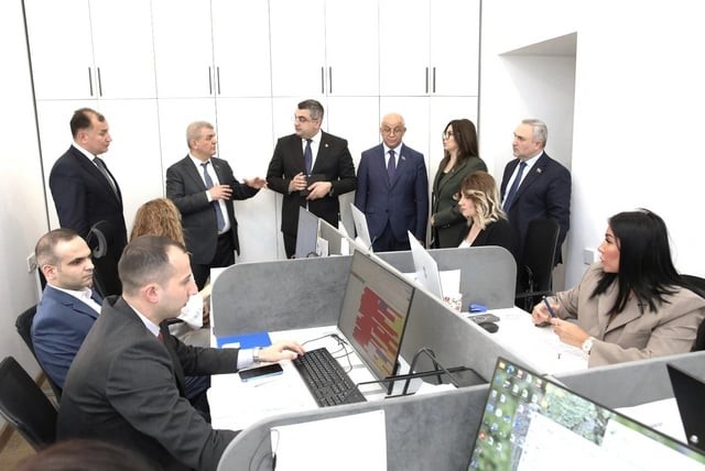 Deputatlar Azərbaycan Həmkarlar İttifaqları Konfederasiyasında olub - FOTOLAR