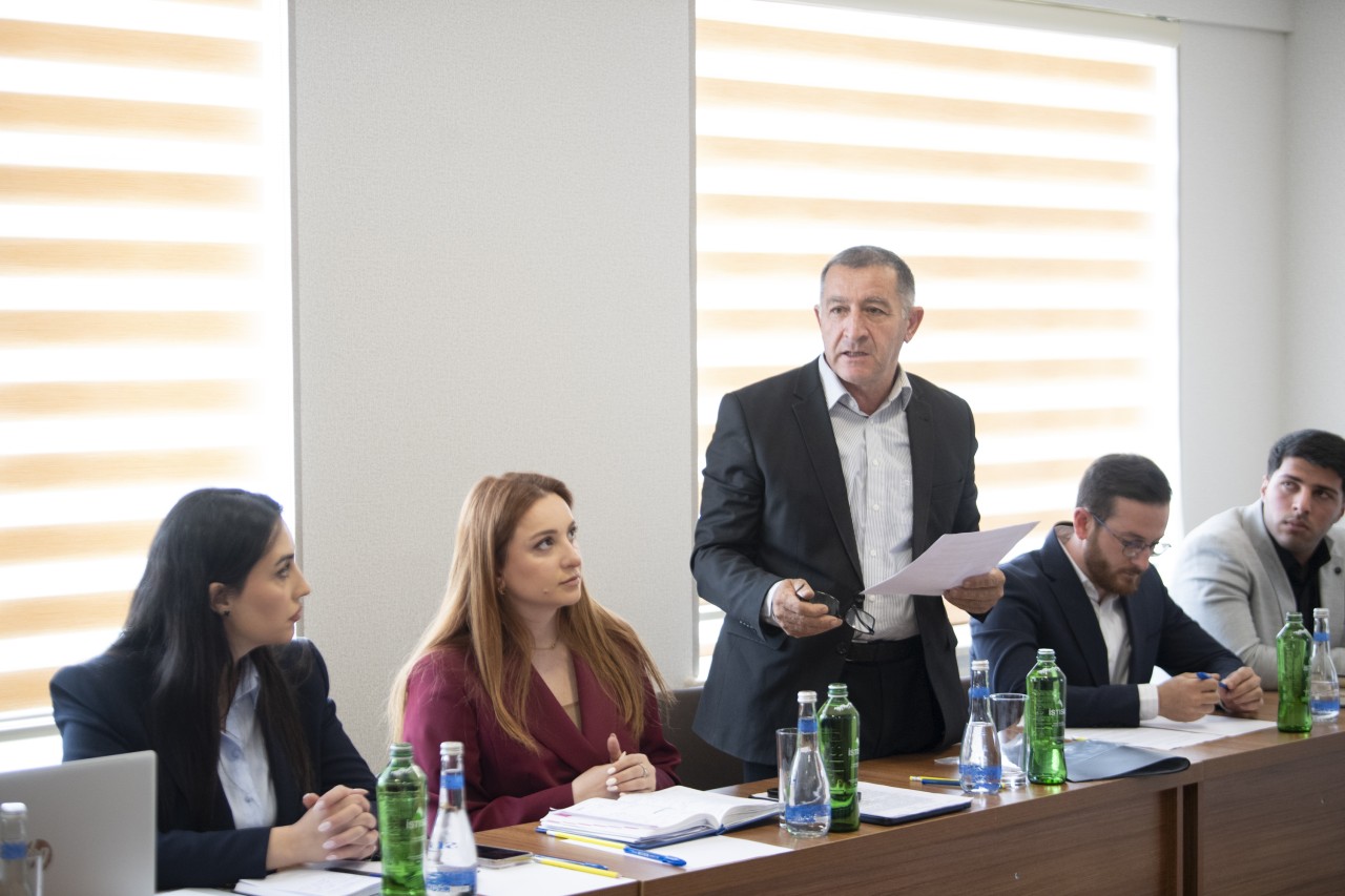Nazir Kəlbəcər və Ağdərədə təsərrüfatlara baş çəkib, fermerlərlə görüşüb - FOTOLAR