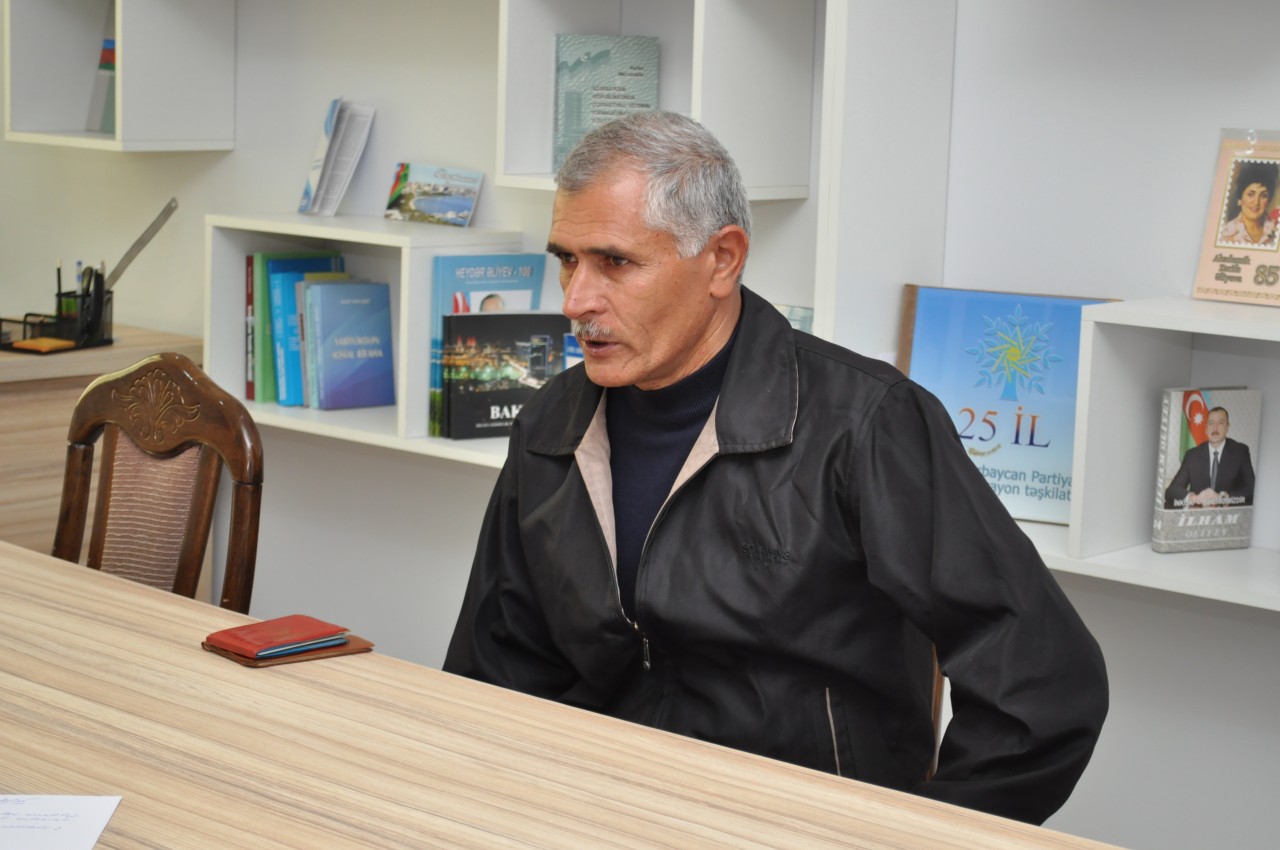 Deputat Samir Vəliyev növbəti vətəndaş qəbulu keçirib - FOTOLAR
