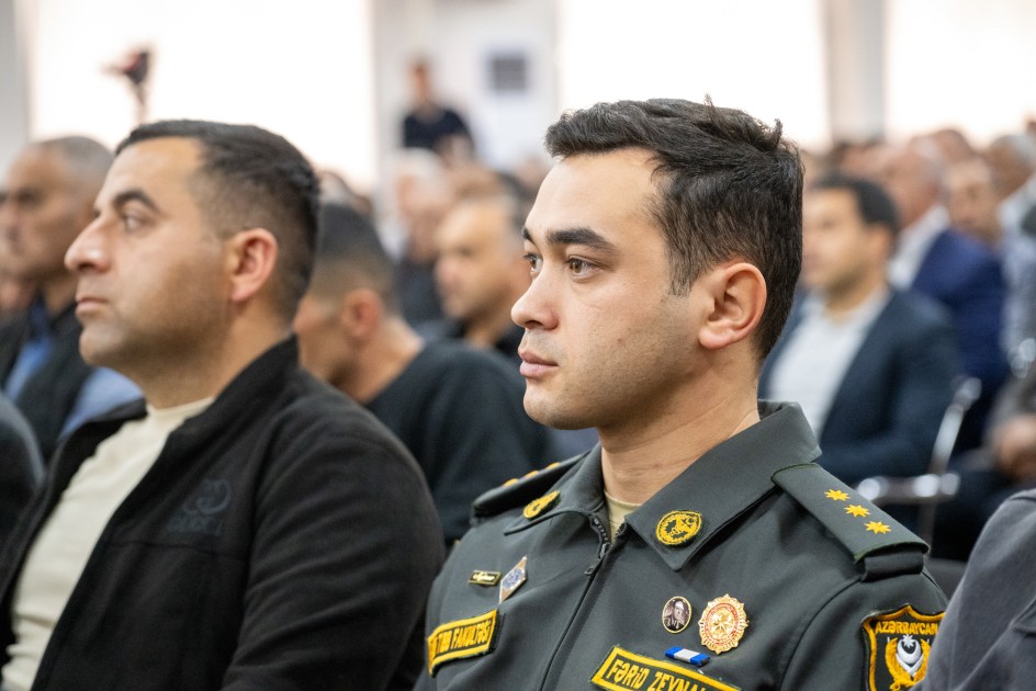 "Həkimlərimiz artilleriya zərbələrinə məruz qalmışdı" - Zərərçəkənlər ifadə verdi (FOTOLAR)