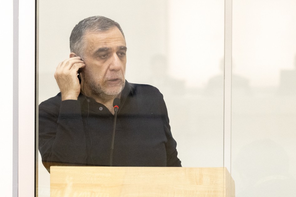 "Həkimlərimiz artilleriya zərbələrinə məruz qalmışdı" - Zərərçəkənlər ifadə verdi (FOTOLAR)